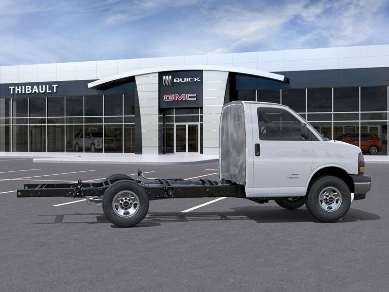 2026 GMC FOURGONNETTE COMMERCIALE TRONQUÉE SAVANA 2026 White