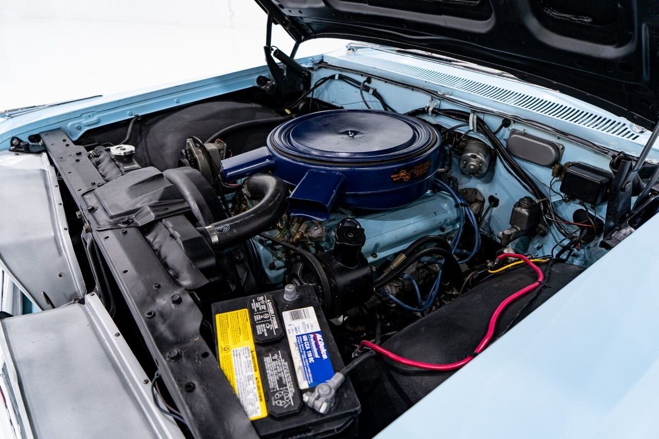 Pontiac Bonneville **PRIX EN USD**C8 Suffix 389cu.in. TriPower 4 Speed 1961 Bleu Montréal - photo #16