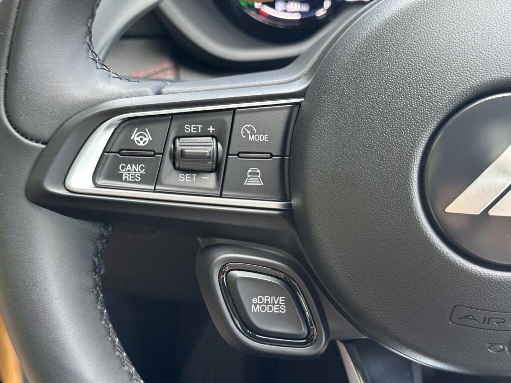 Dodge Hornet PHEV 2024 Noir Saint-Basile-le-Grand - photo #11
