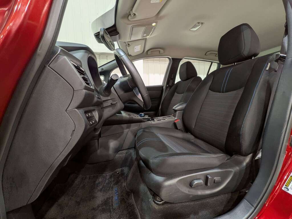 Nissan LEAF 2019 Rouge Val-David - photo #1
