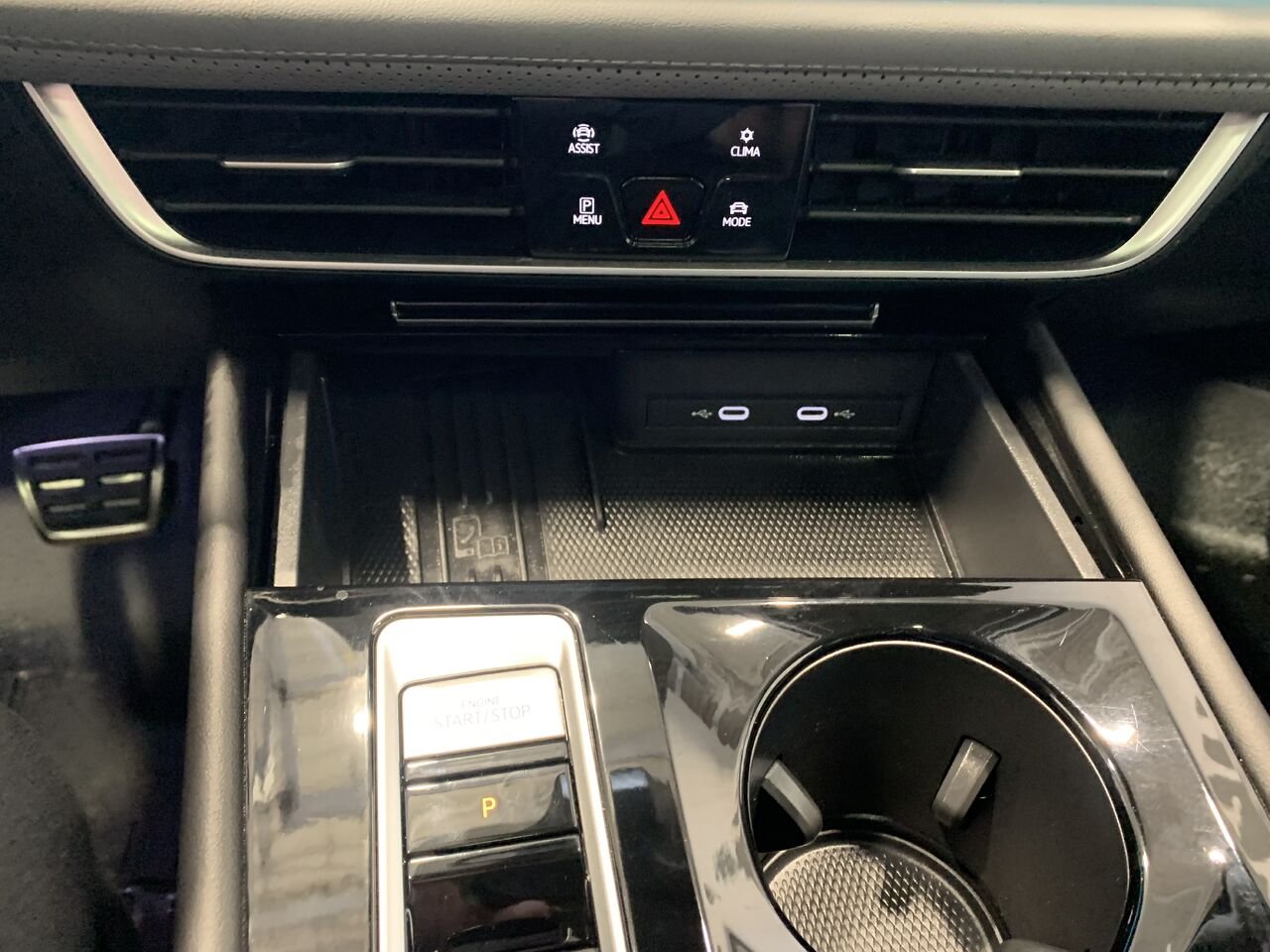 Volkswagen Atlas PEAK EDITION ATLAS PEAK EDITION 2025 Gris Châteauguay - photo #41