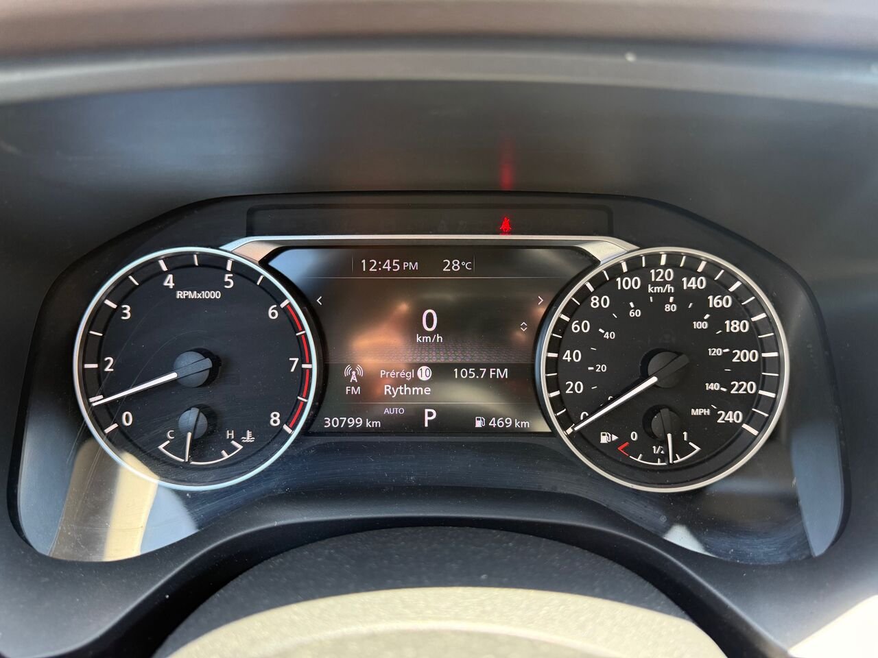 2023 Nissan Rogue SV Édition de minuit TI Black Châteauguay - photo #3