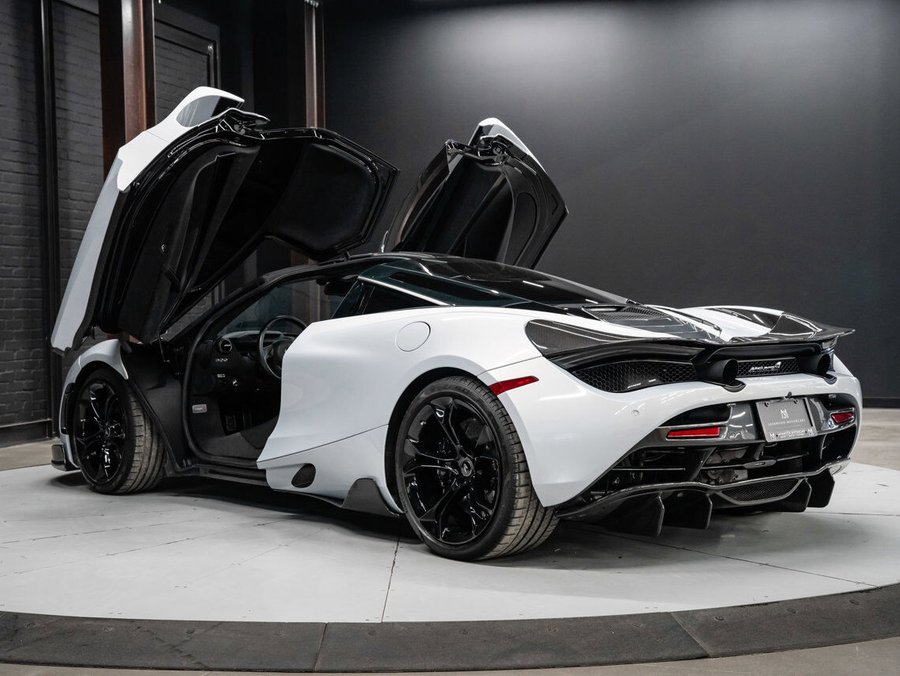 2019 McLaren 720S 2019 Grey