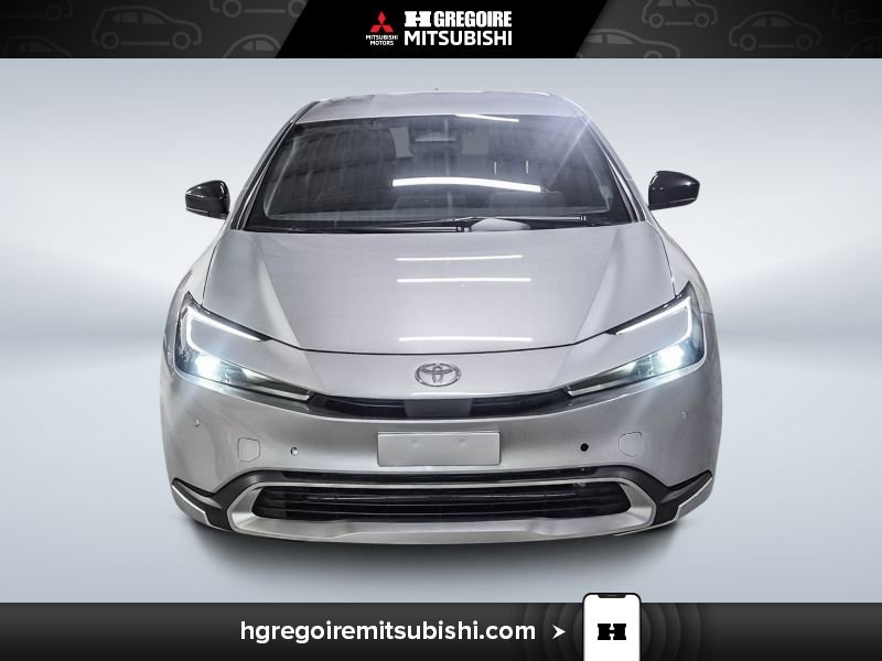 2024 Toyota Prius Silver Saint-Eustache - photo #1