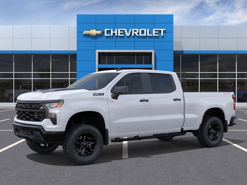 CHEVROLET Silverado 1500 Custom Trail Boss cabine multiplace 4RM 157 po 2026 Blanc sommet Ottawa & Gatineau - photo #1