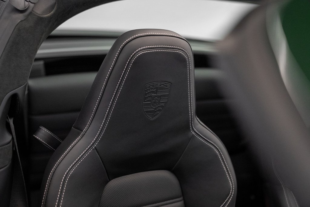 Porsche 911 Targa 4 GTS \\ No luxury TAX 2026 Vert Kirkland - photo #34