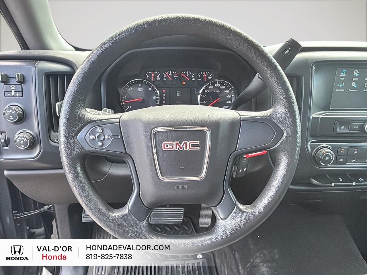 GMC Sierra 1500 Cabine double 4RM 143,5 po 2018 Noir Val-d'Or - photo #8