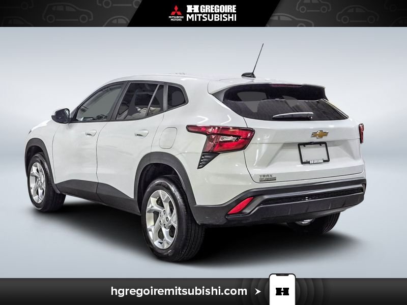 2025 Chevrolet Trax White Saint-Eustache - photo #5