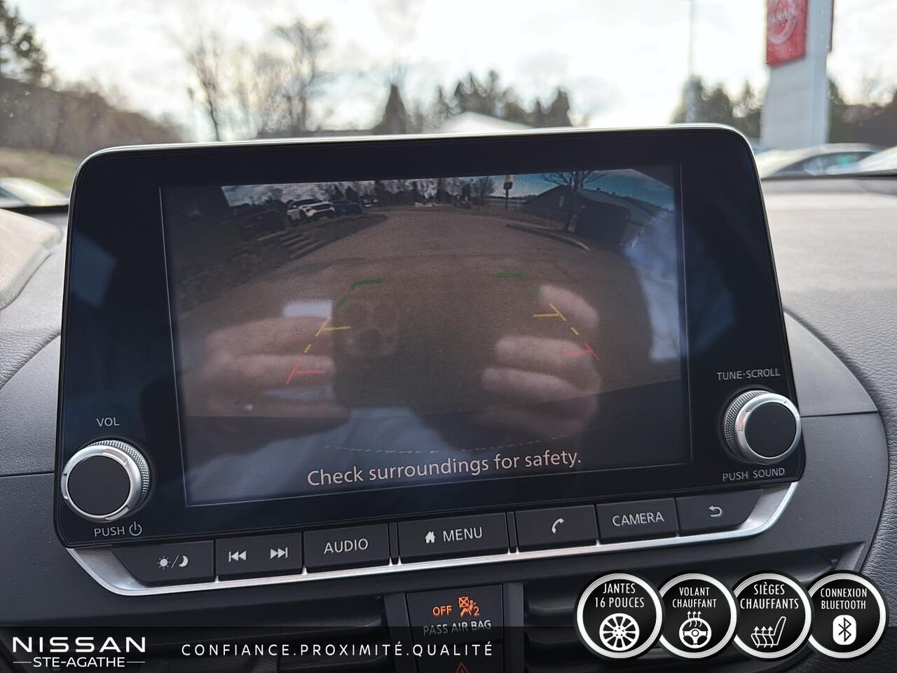 Nissan Altima 2.5 S | AWD | 46 902 KM | UN SEUL PROPRIÉTAIRE | CAMÉRA DE RECUL 2025 Noir Saint-Jérôme - photo #16