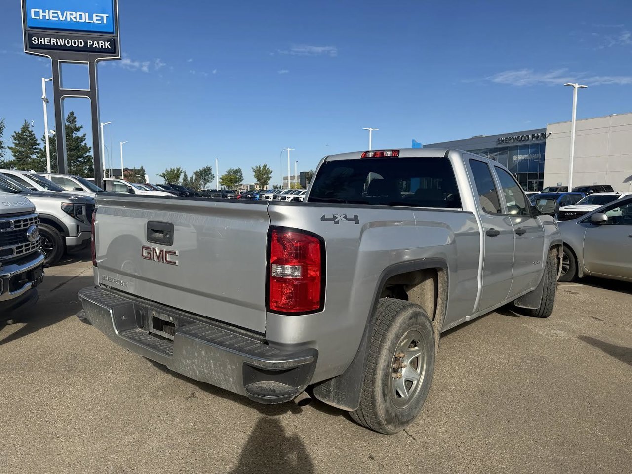 2014 GMC Sierra 1500 4WD Double Cab Standard Box Grey Sherwood Park - photo #3