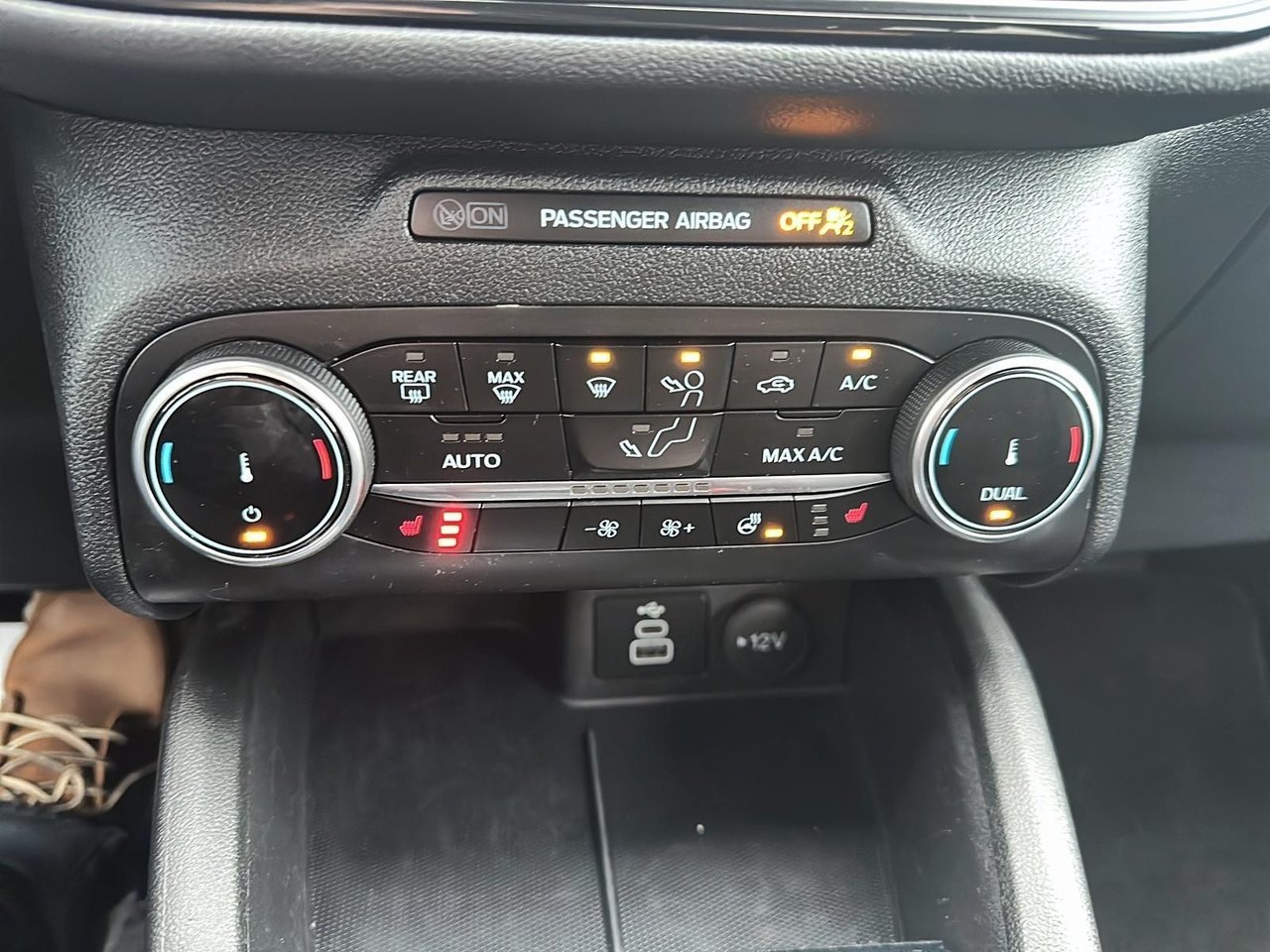 2024 Ford Escape Grey Rouyn-Noranda - photo #14