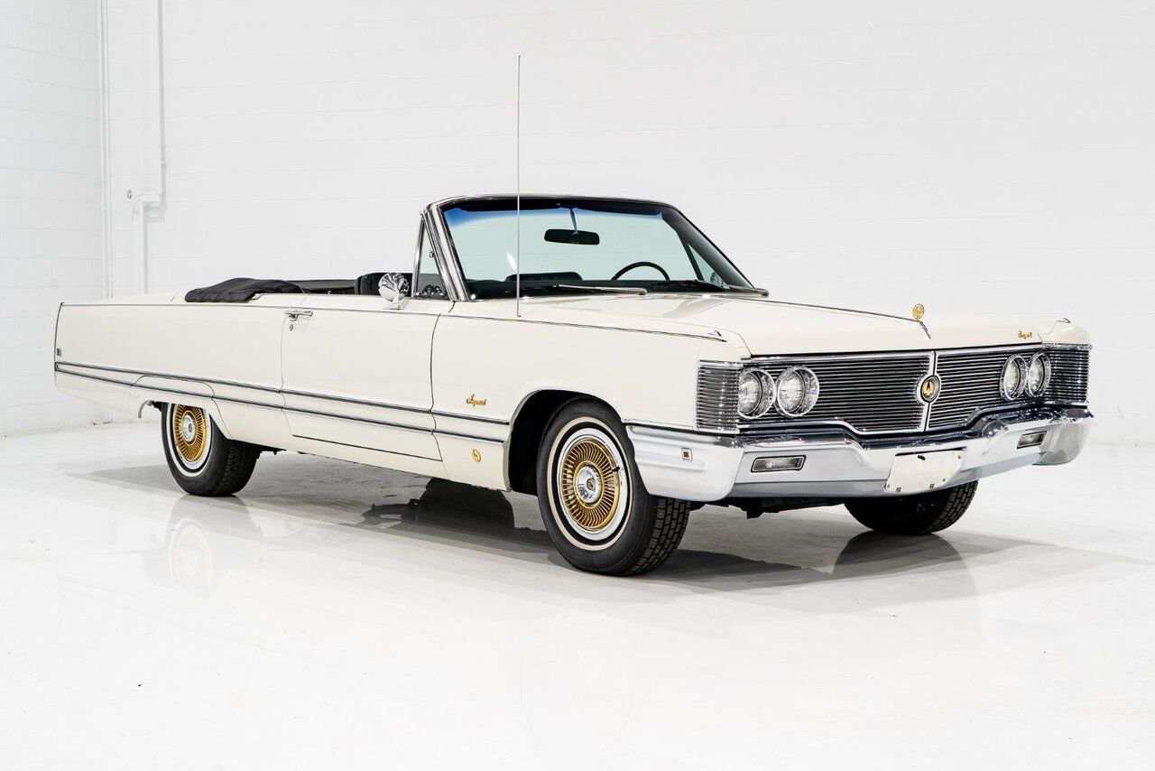 Chrysler IMPERIAL Unrestored with only 31,056 original miles **PRICE IN USD** 1968 Blanc Montréal - photo #21