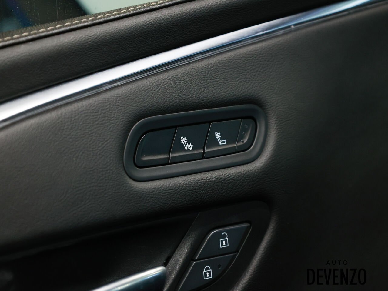 Cadillac Escalade 2022 Noir Saint-Eustache - photo #12
