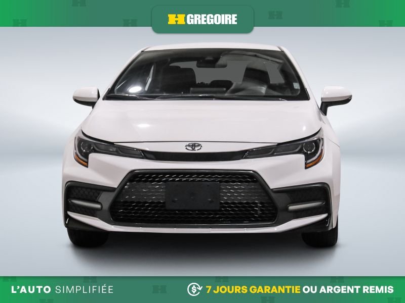 2022 Toyota Corolla White Saint-Eustache - photo #1